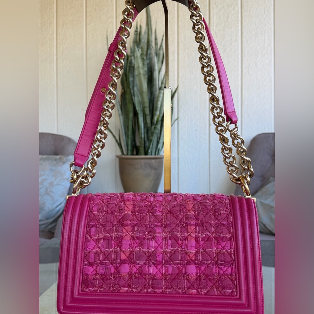 Chanel Tweed Boy Bag Limited Edition AUCTION HOUSE DISPLAY ONLY - Picture 12 of 16